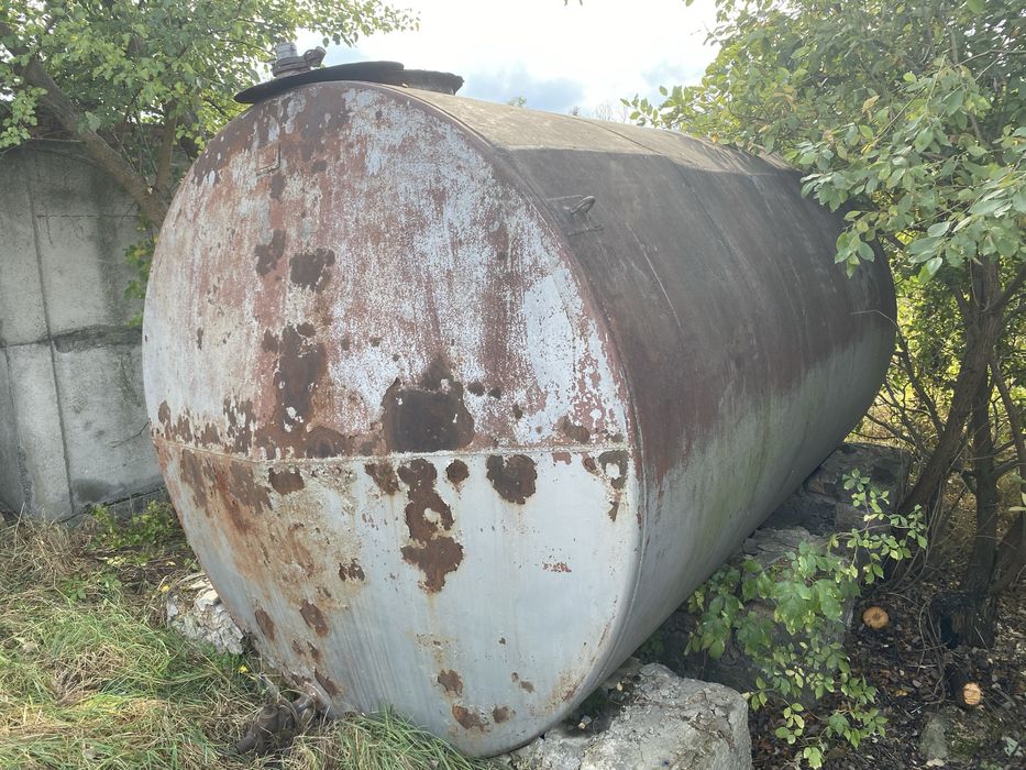 Ємності 3,5,10,25,50,75 куб металеві,цистерни,бочки,резервуари ,силоси