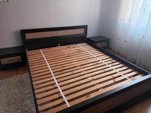 Łóżko sypialniane bez materaca