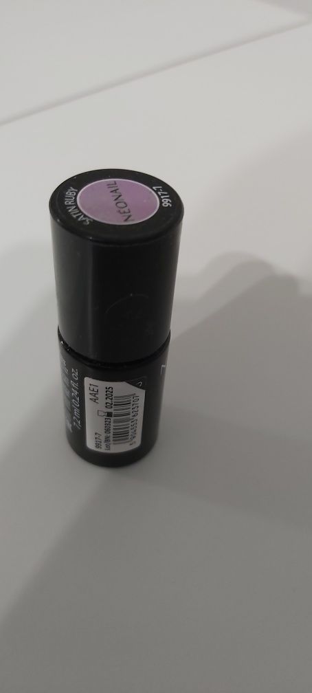 Nowy lakier NeoNail  Satin Rubin