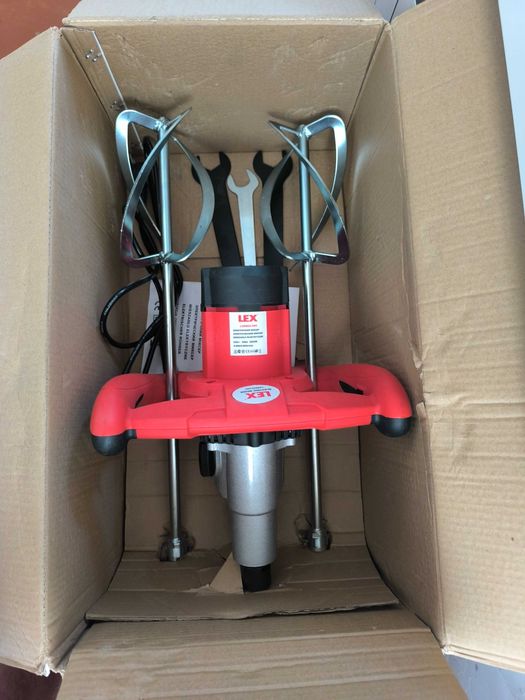 Электро миксер строительный LXEM28-2SH