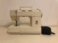 Máquina de Costura PFAFF Hobby 420