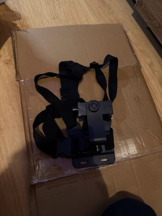 Uchwyt na klatę do telefonu lub kamery – nowy, regulowany