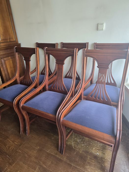 Conjunto de 6 cadeiras de madeira maciça