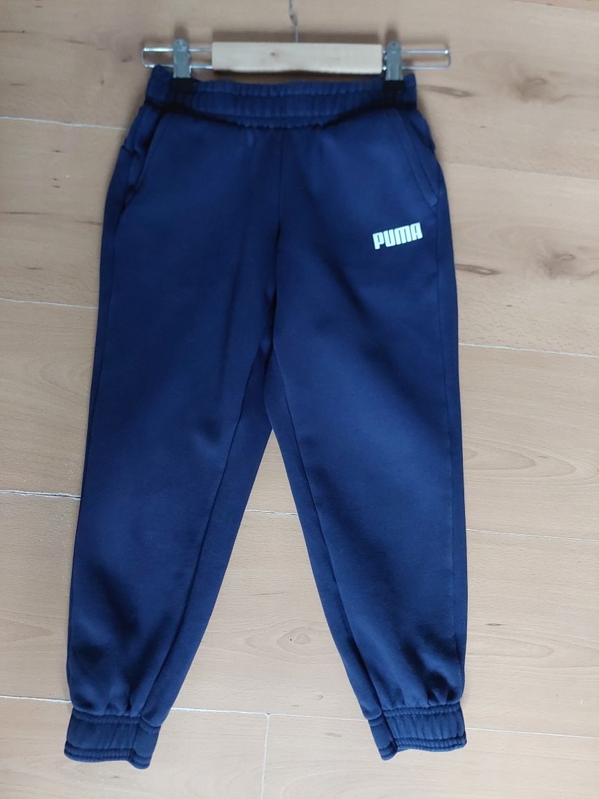 Spodnie Puma rozm 140 cm oryginalne