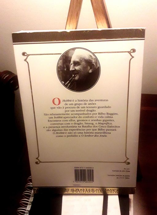 J R R Tolkien - O Hobbit
