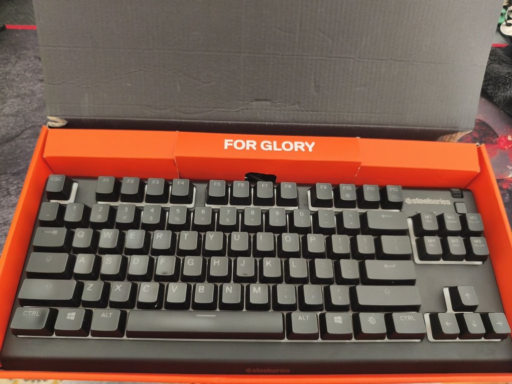 Klawiatura Gamingowa Steelseries Apex 3 TKL