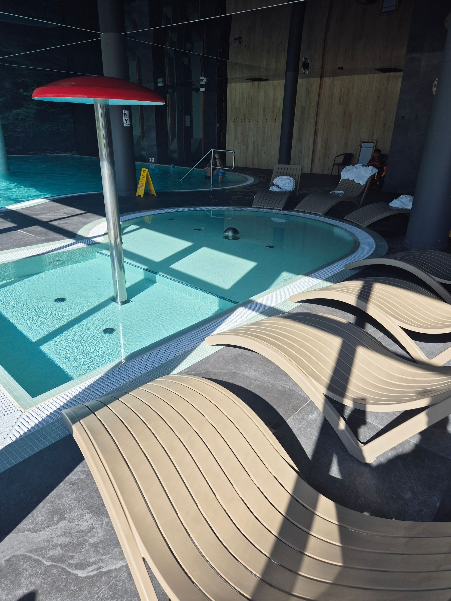 Nowy apartament w Szklarskiej Porębie  z basem i  spa.
