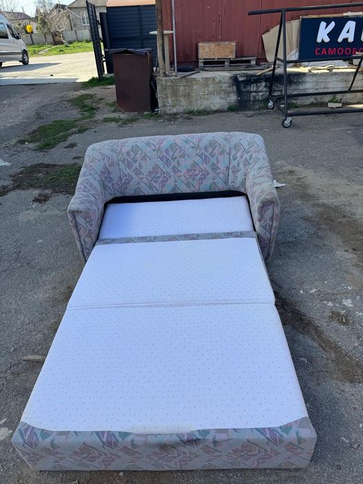 Диван для дидини