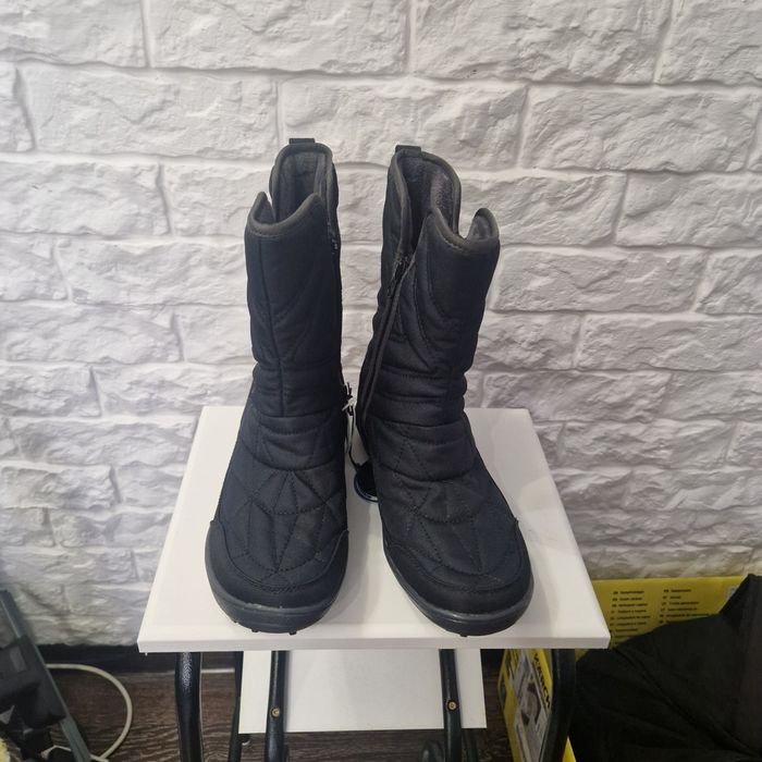 Чоботи.   Columbia