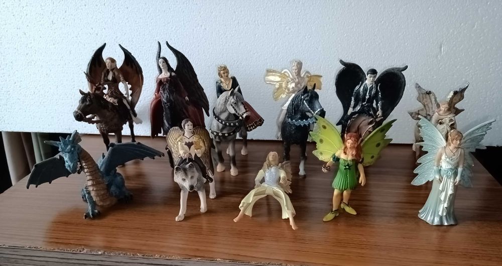 lote  bonecos Schleich