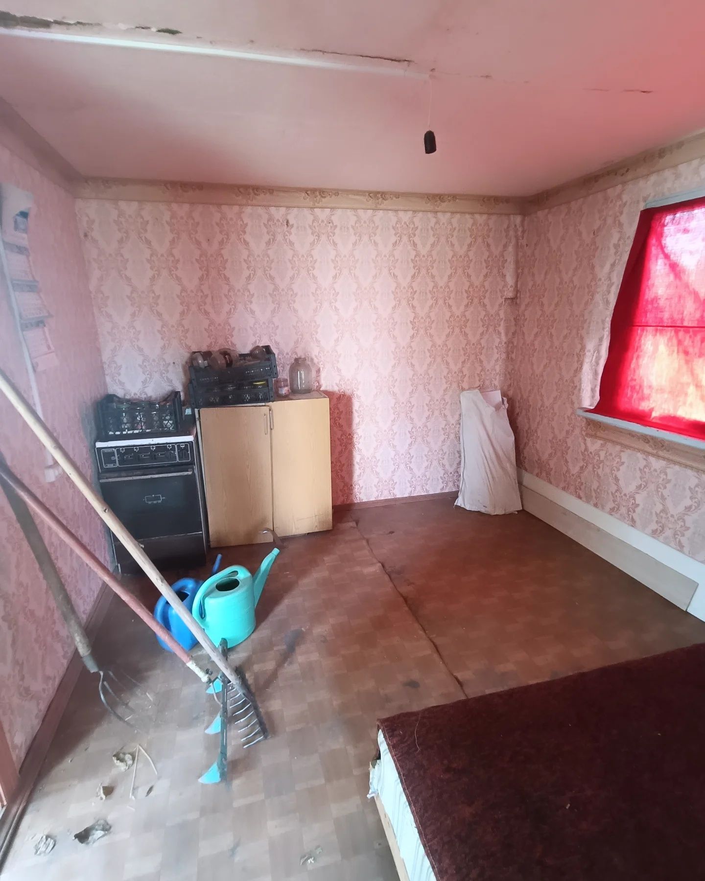 Продаж дачного будинку