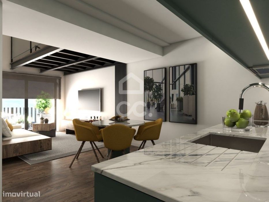 Moradia em banda RENOVADA com vistas mar em Aver-o-Mar