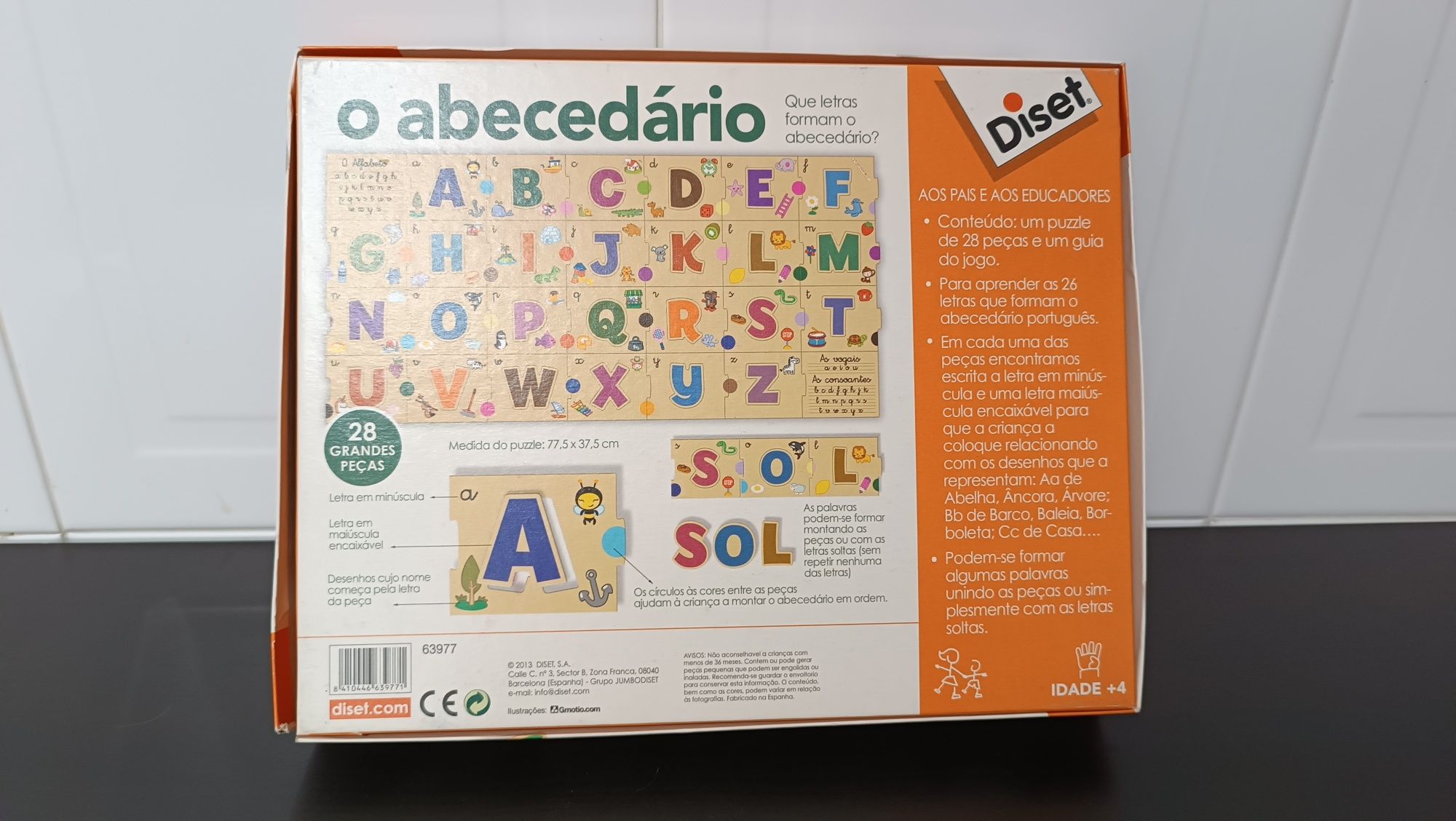 Puzzle abecedário. Como Novo. 4+