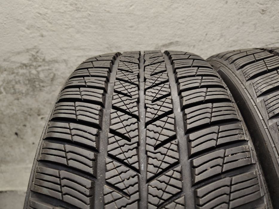 2X 225/40R18 92V Xl Barum Polaris 5 8mm 2024 Zimowe Opony Para