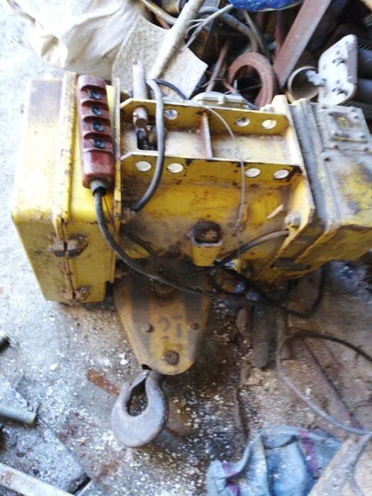 Таль  электрическая 2тн.