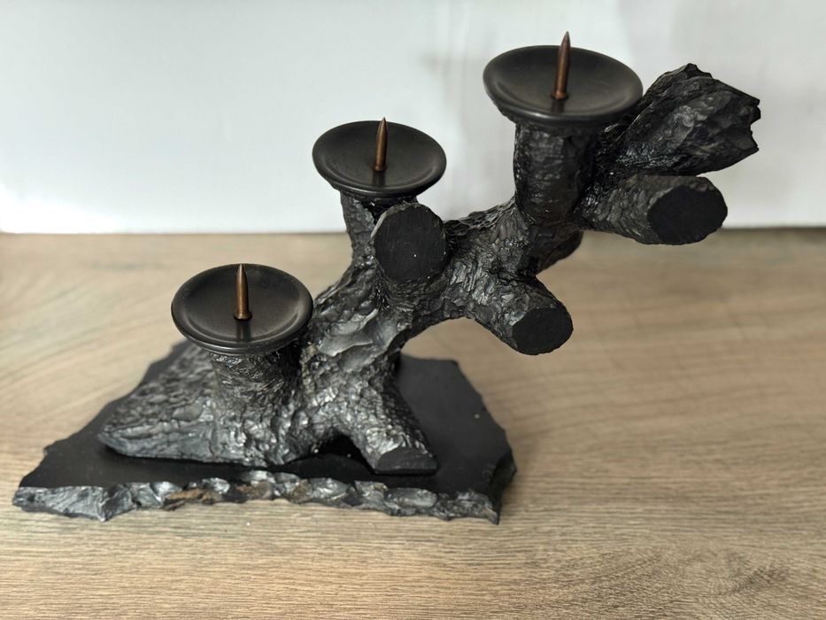 Śląski świecznik z węgla – ręcznie rzeźbiony, unikat 30 cm