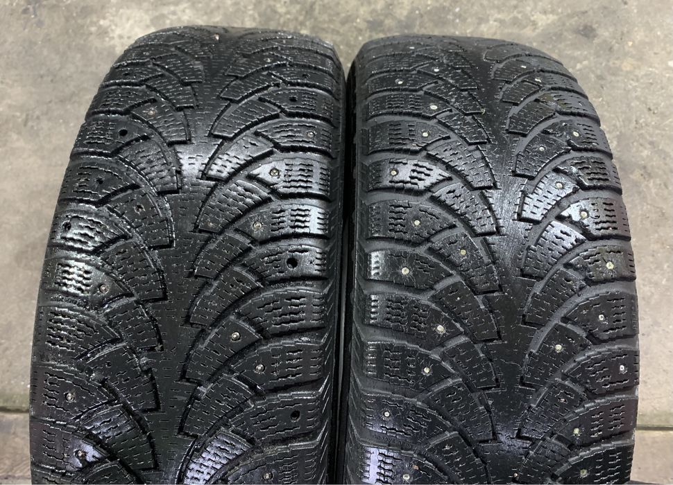 Шини Nokian Hakkapeliitta 4 215/60 R16 пара