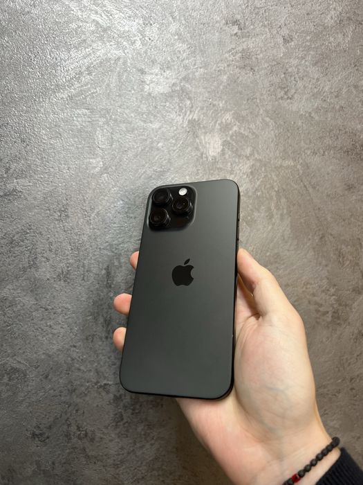 Б/у Iphone Iphone 16 Pro Max 256 Black Titanium (акб 100%)