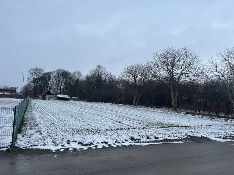 Sprzedam atrakcyjną działkę w Tarnogrodzie okolice Dino