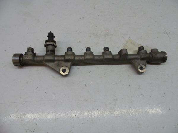 Rampa de injeção RENAULT Megane III (BZ0_)