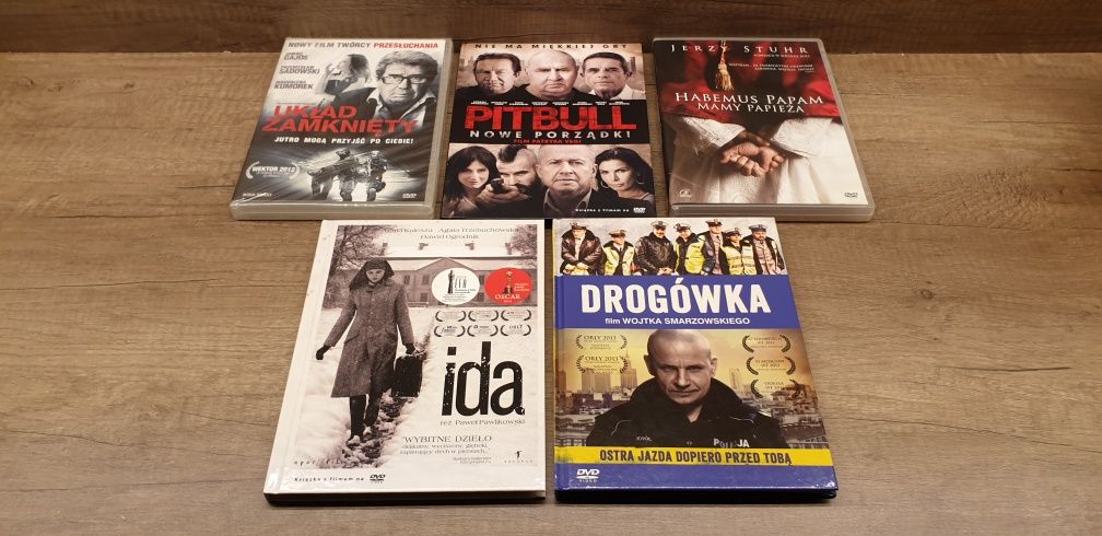 5x DVD Układ zamknięty, Pitbull, Drogówka, Habemus Papam, Ida