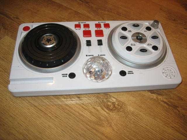 stół mikserski dla dzieci z lampą disco na baterie