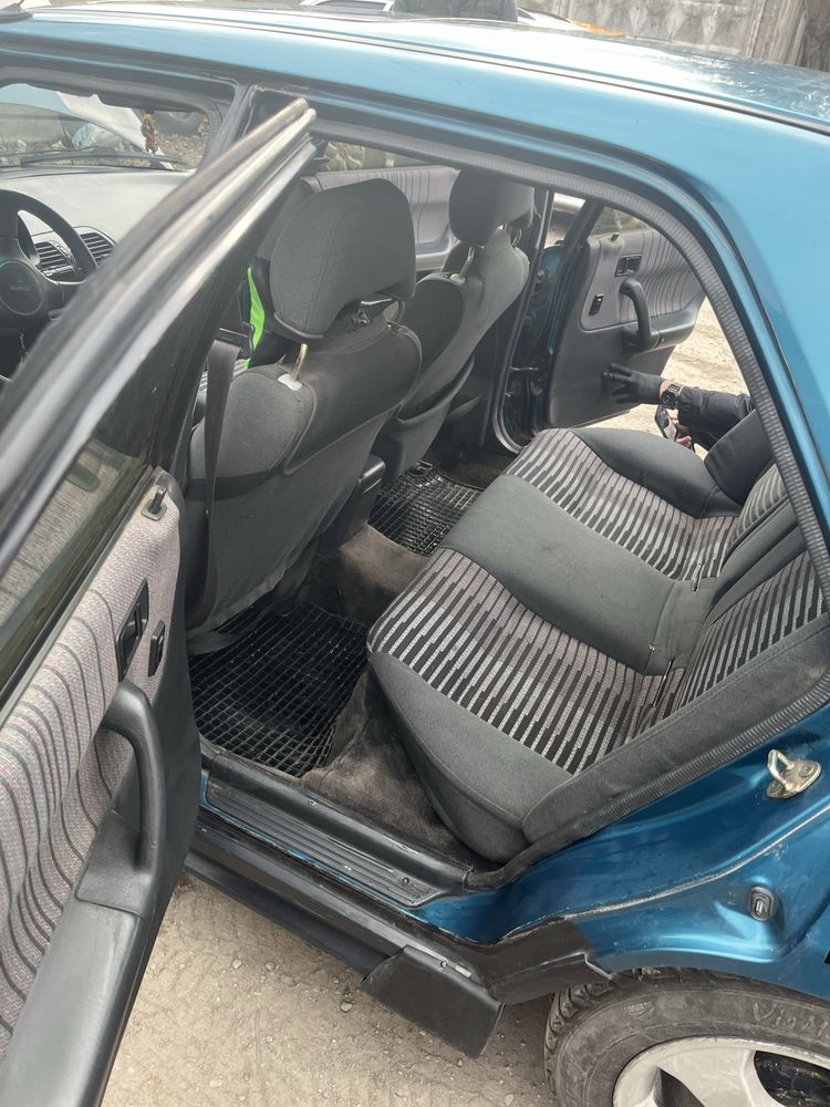 Mazda 323f 1.6 gaz 93р.обмін