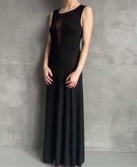 Długa czarna sukienka z przezroczystymi wstawkami