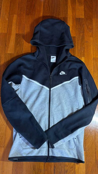 Nike Tech Fleece  - Preto e Cinzento XS