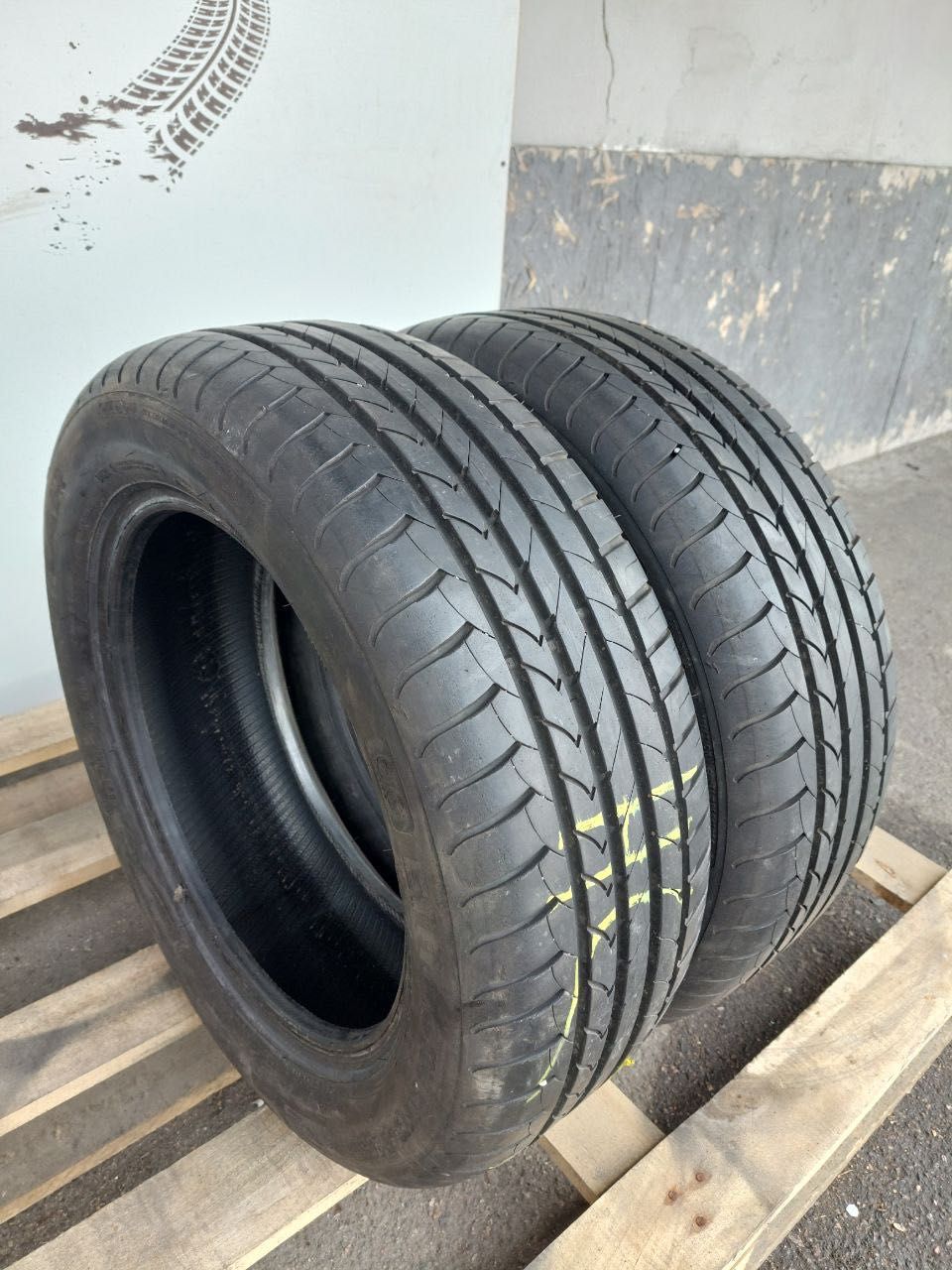 Шини 205 55 16 літо пари goodyear Michelin continental matador