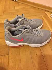 Nike buty damskie rozm.38 czyli 24cm