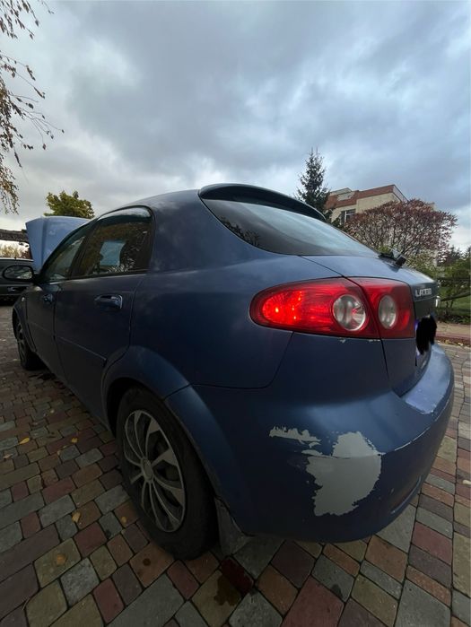 Продам Chevrolet Lacetti 1.6