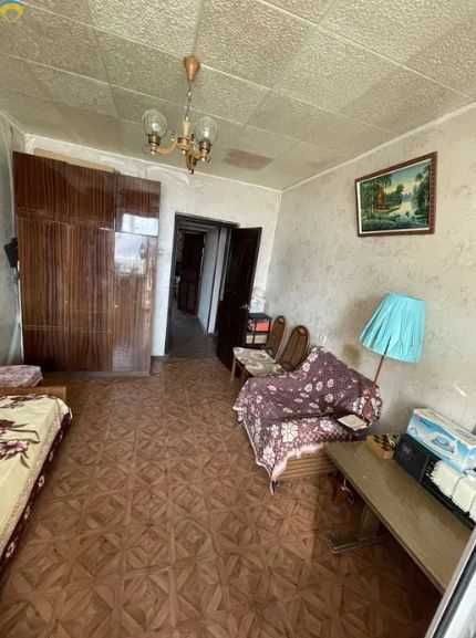 Продам 3-кімнатну кв-ру на вул.  Висоцького !