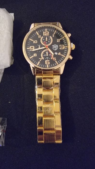 Relógio Masculino Dourado