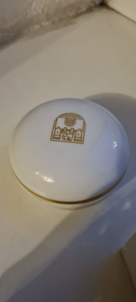 4711 mała mydelniczka porcelanowa z mydełkiem