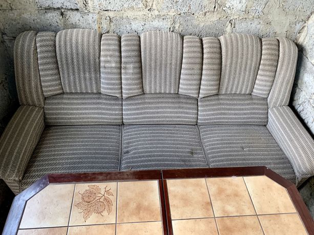 Wygodna 3 osobowa sofa