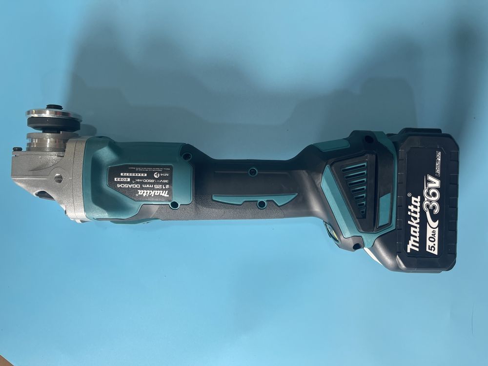 Болгарка аккумуляторная MAKITA DGA504 36 вольт