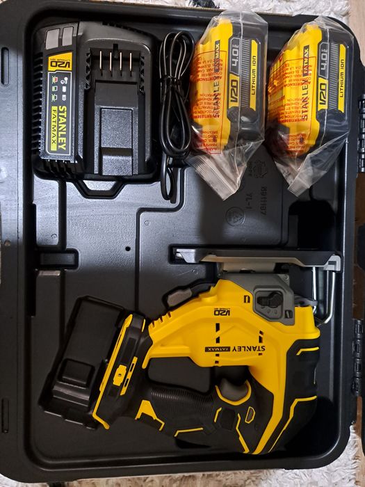 Wyrzynarka Stanley Fatmax SFMCS650M2K