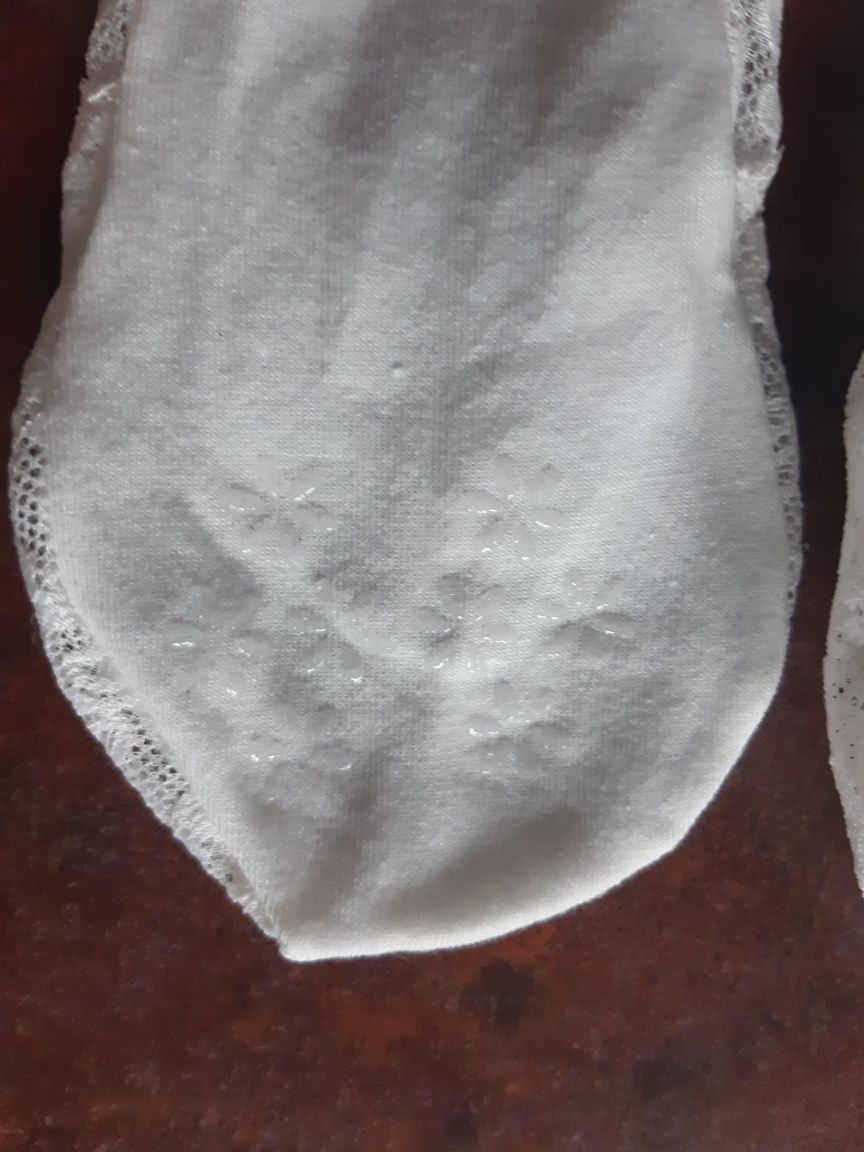 Nowe koronkowe skarpetki/ stópki,  białe.  Rozm. 36- 40