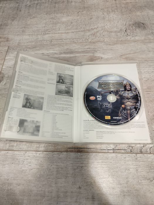 Gra wojna o koronę ascension to the throne pc
