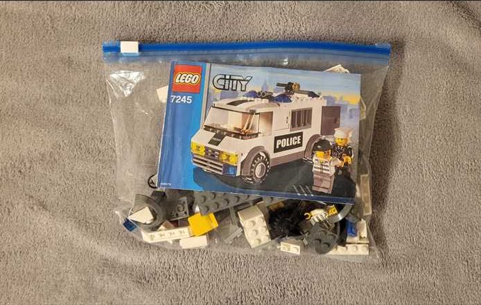 Lego zestaw 7245 - transport więzienia