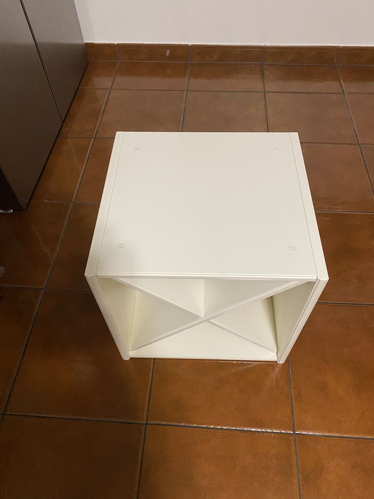 Garrafeira Ikea branco-beje