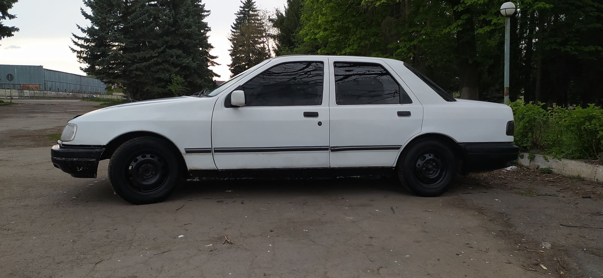 Ford Sierra 2.0 в хорошому стані