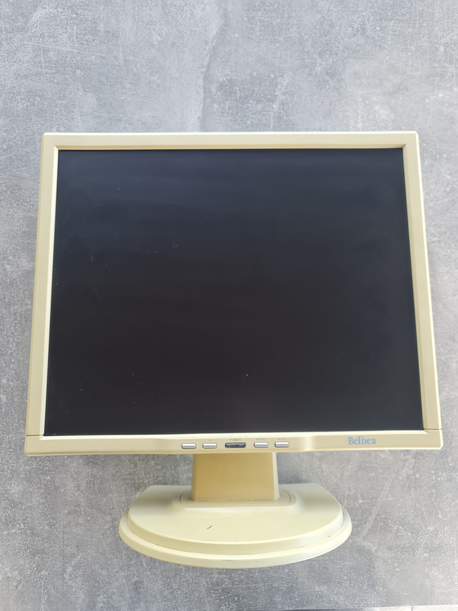 Monitor Belinea 4:3 19"