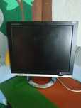Продам монитор LG 17