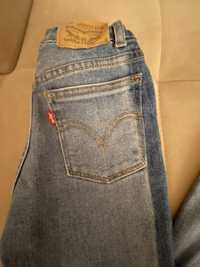 Jeansy Levis 128