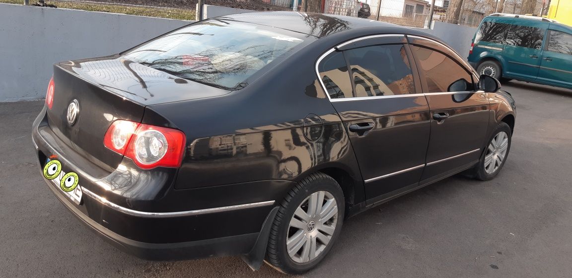 Продам авто Volkswagen Passat B6 2.0 fsa