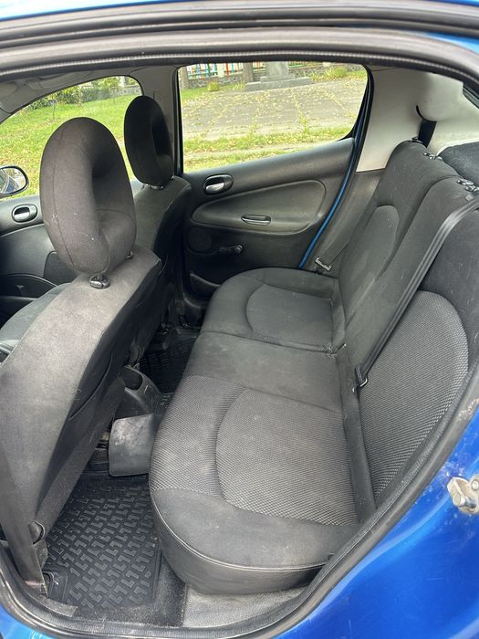 продам автомобіль, Пежо 206