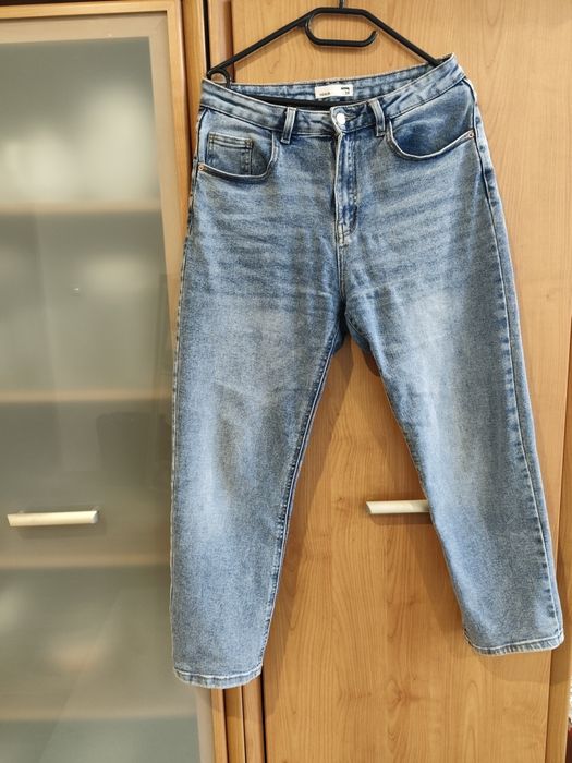 Jeansy damskie straight