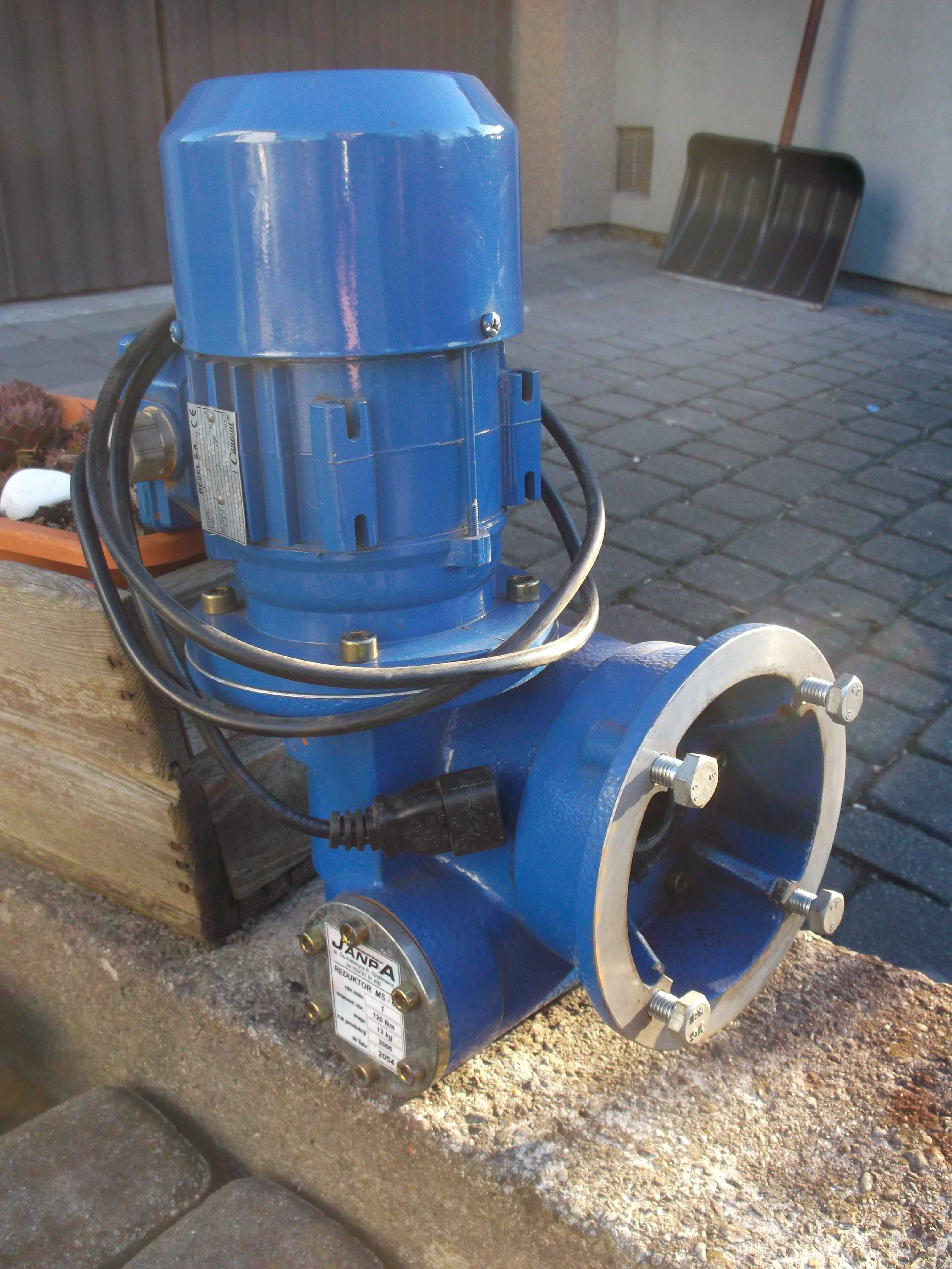 Przekładnia z silnikiem do kotła 20-25 kW "Kotły Żywiec"